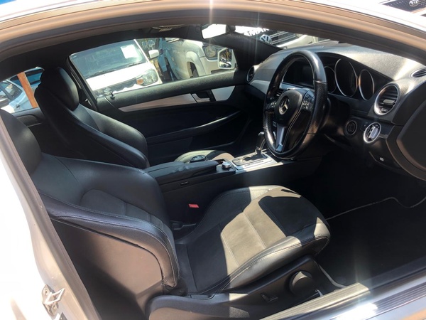 2014 MERCEDES BENZ C180 2014