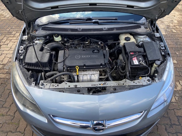 2014 OPEL ASTRA 2014 1.4 TURBO