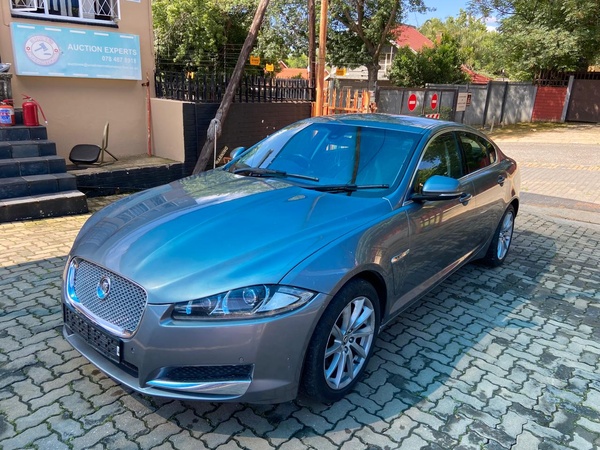 2013 JAGUAR XF 2013 2.2 L TURBO-DIESEL