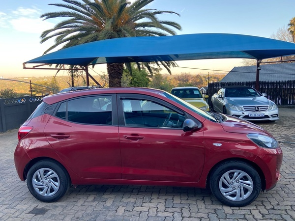 2022 HYUNDAI GRAND I10 2022