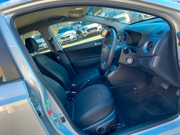 2017 HYUNDAI GRAND I10 2017
