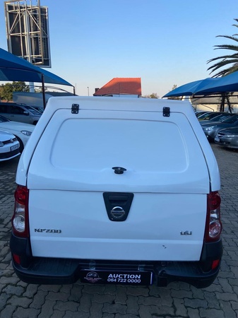 2012 NISSAN NP 200 2012