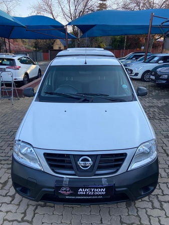 2012 NISSAN NP 200 2012