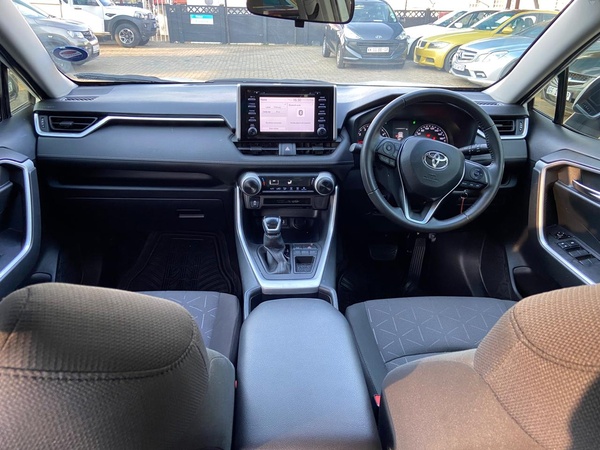 2020 TOYOTA RAV 4 2020
