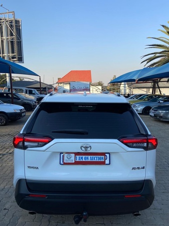 2020 TOYOTA RAV 4 2020
