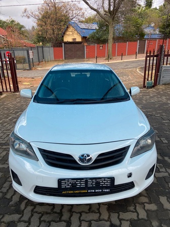 2019 TOYOTA COROLLA 2019