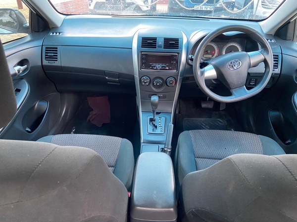 2019 TOYOTA COROLLA 2019