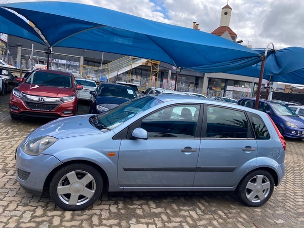 2006 FORD FIESTA 2006