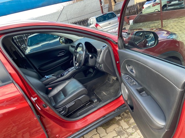 2020 HONDA HR-V 1.8 ELEGENCE 2020