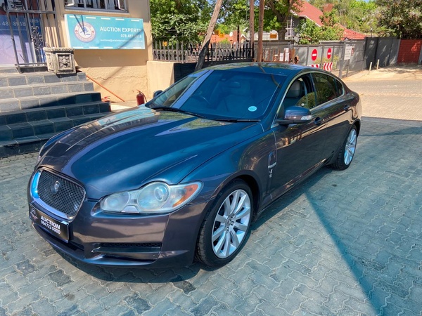 2009 JAGUAR XF 2009