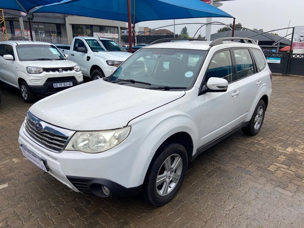 2011 SUBARU FORESTER 2011