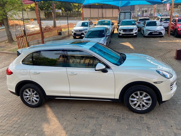 2010 PORSCHE CAYENNE 2010 3.6 L V6